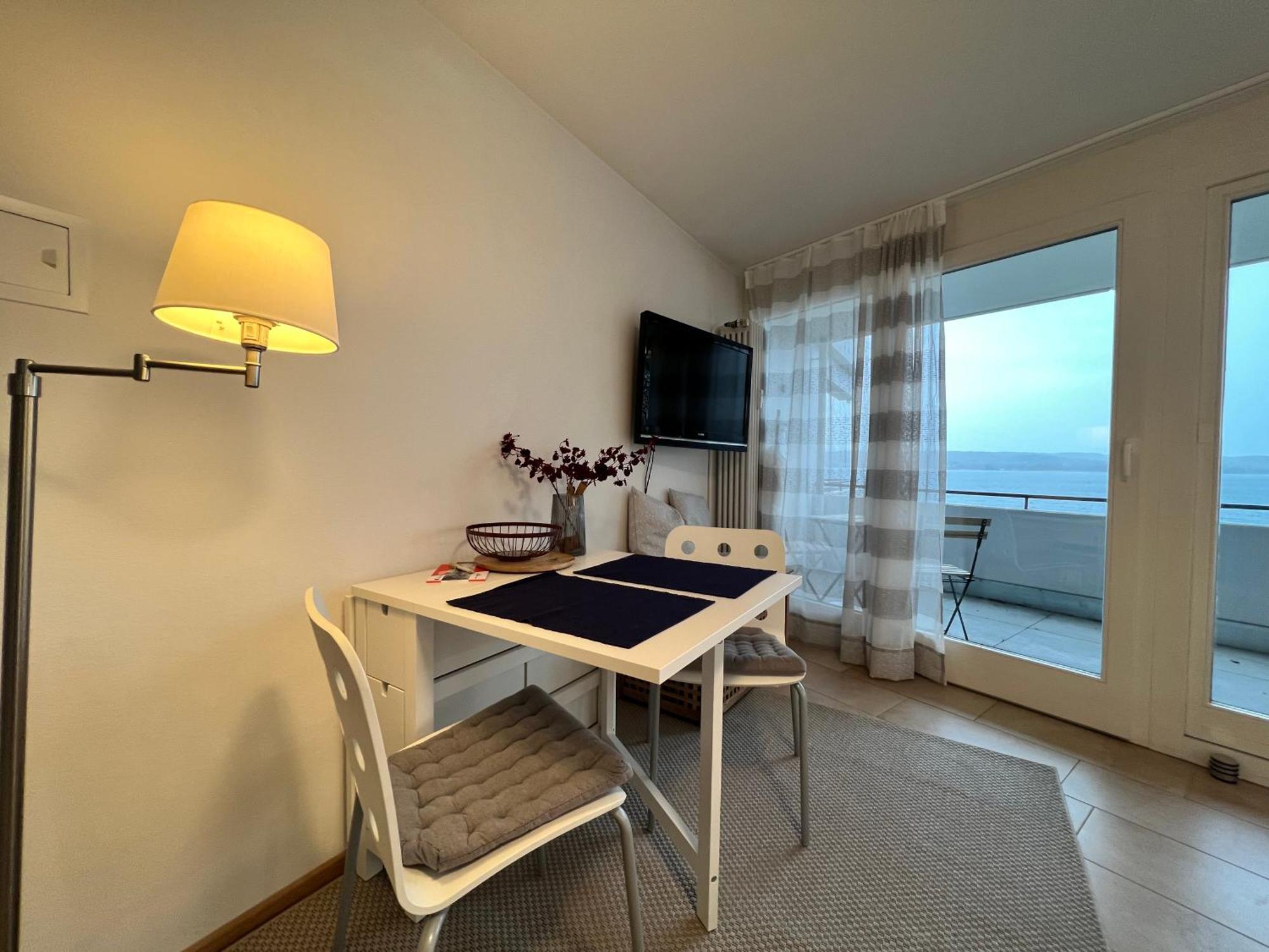 Kleines Seeapartment Иберлинген Экстерьер фото
